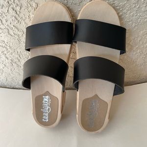 Sandgrens Stockholm Low Black Sandal 38; U.S. size 8
